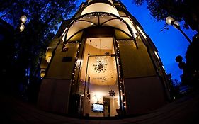 Hi Boutique Hotel